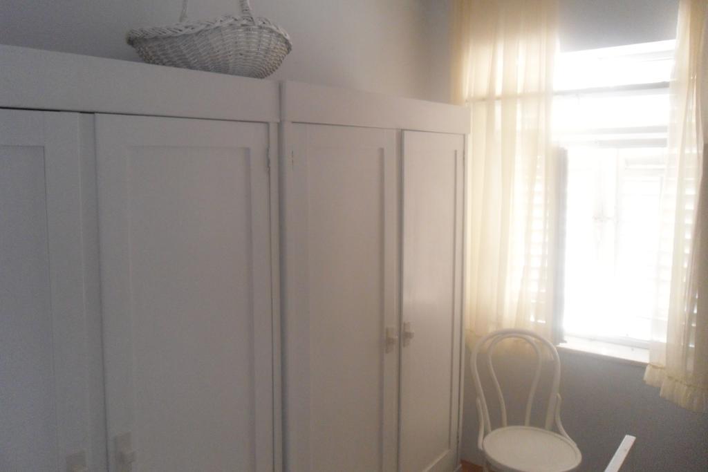 Hostel Guesthouse Mira أوميس الغرفة الصورة